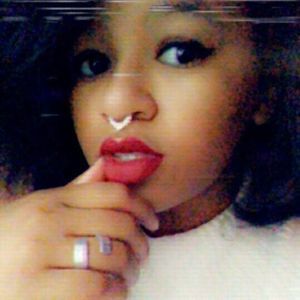 Meet your Posher, Allyson